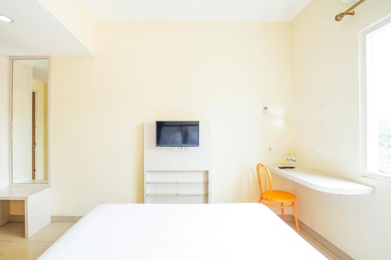 Pratisarawirya Guesthouse By Ecommerceloka Surabaja Zewnętrze zdjęcie